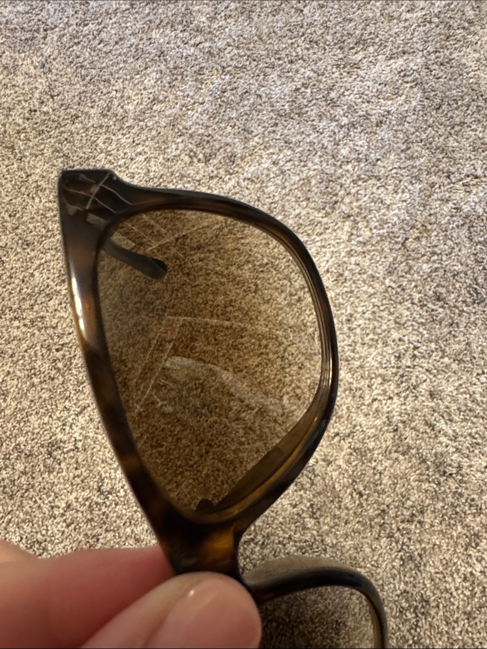 Ray-Ban Tortoiseshell Frame Sunglasses with Brown Lenses - Picture 6 of 7